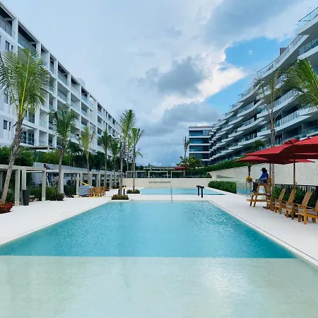 Apartamento Amazing Loft / Private + Pools + Natural *