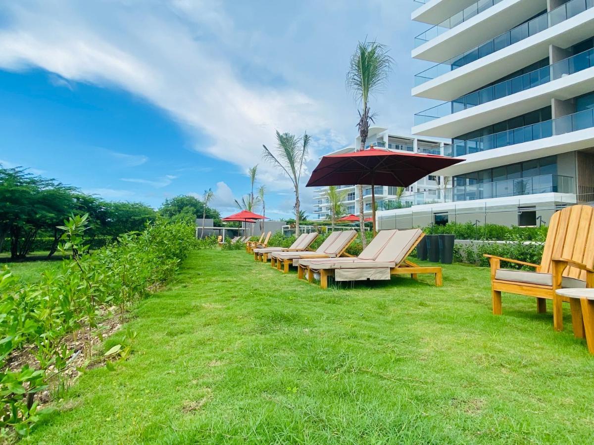 Amazing Loft / Private + Pools + Natural